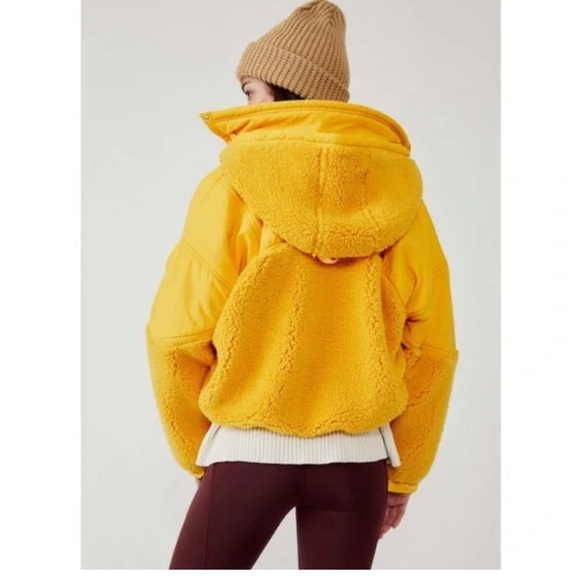 NWOT FP Movement Adventure Awaits Fleece Sherpa Jacket in Orangeade - XS - Picture 5 of 6